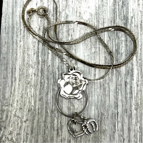 158. 925 Sterling signed Beau charm pendant necklace on Italy Sterling chain. - Picture 5 of 12